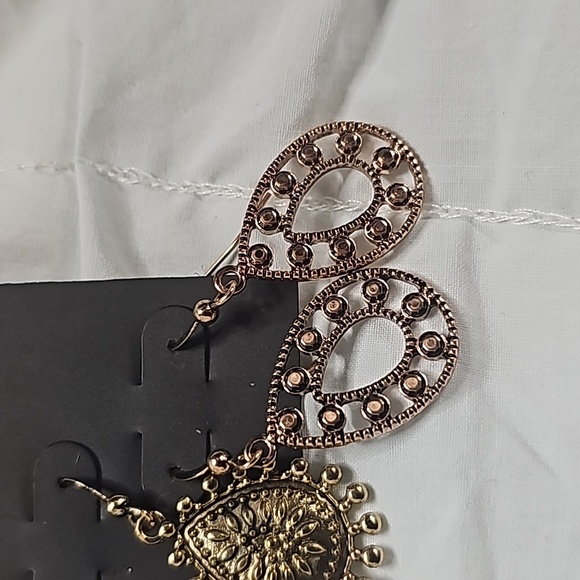 BRAND NEW 3 sets of Bohemian Style Dangle Earrings - Picture 4 of 4